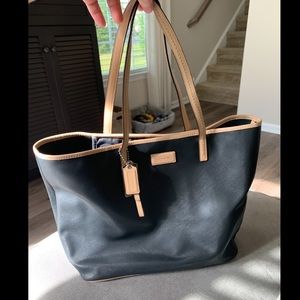 COACH Metro Leather Tote